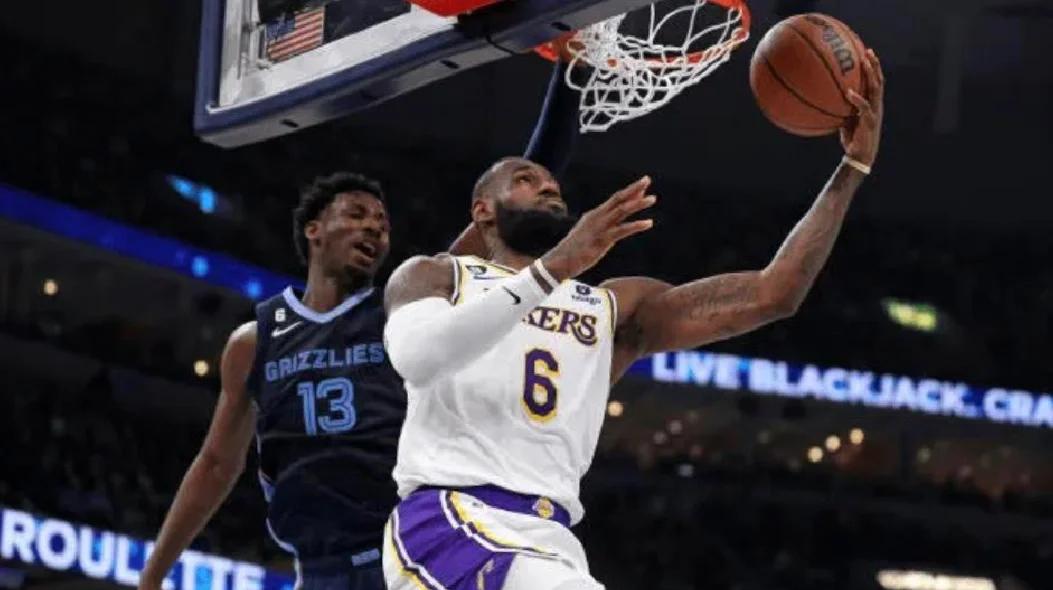 强大的对手让湖人队备战更加紧张的简单介绍